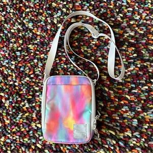 Lululemon Athletica Easy Access Crossbody Bag 1.5L Prism